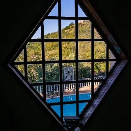 B&B Bellevue سان جيوفانّي تْيَتينو